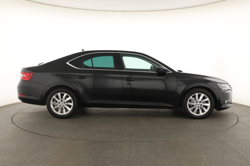 Škoda Superb, 2018