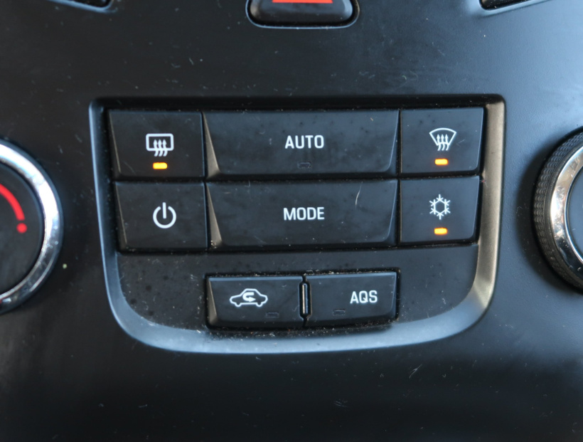 Chevrolet Orlando, 2013