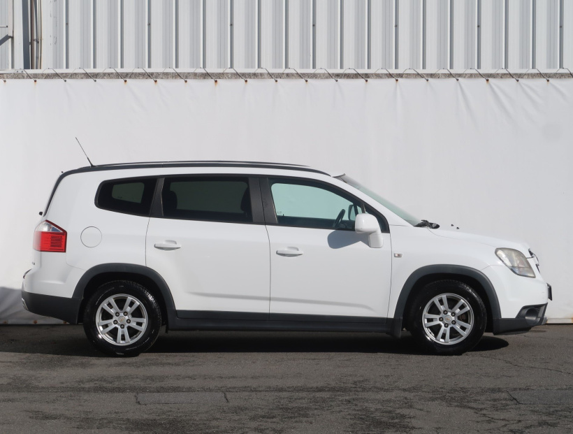 Chevrolet Orlando, 2013