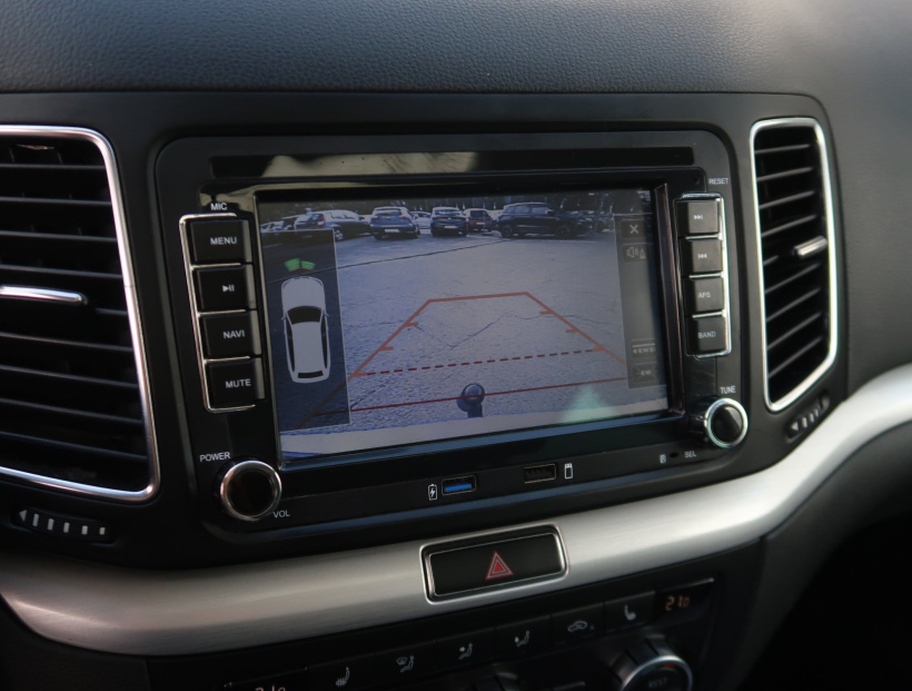 Volkswagen Sharan, 2014