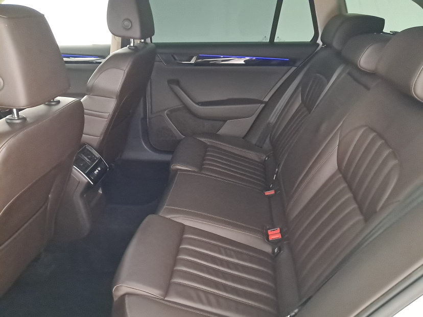 Škoda Superb, 2016