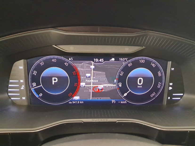Škoda Superb, 2016