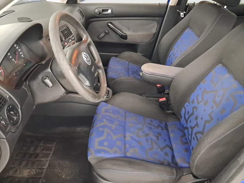 Volkswagen Golf, 1998