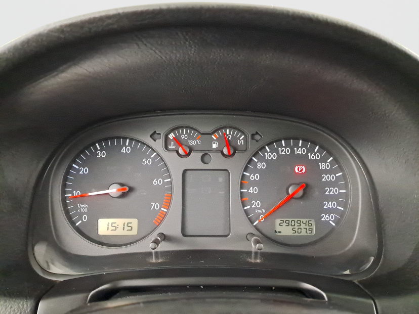 Volkswagen Golf, 1998