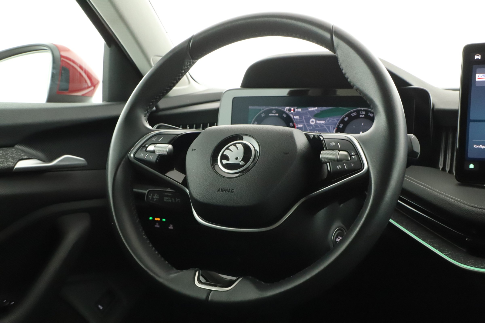 Škoda Superb - 2024