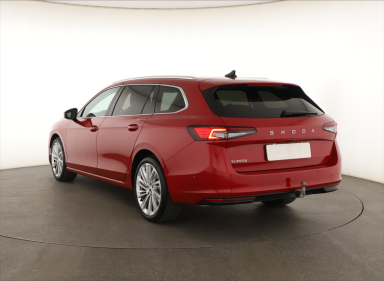Škoda Superb - 2024