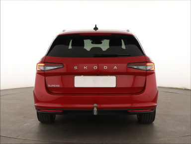 Škoda Superb - 2024