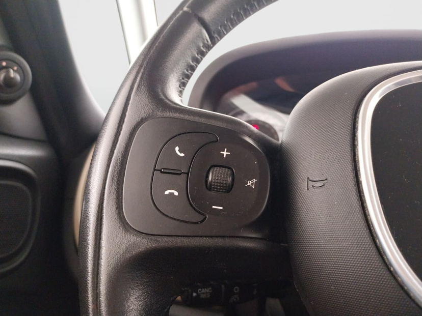 Fiat 500L, 2015