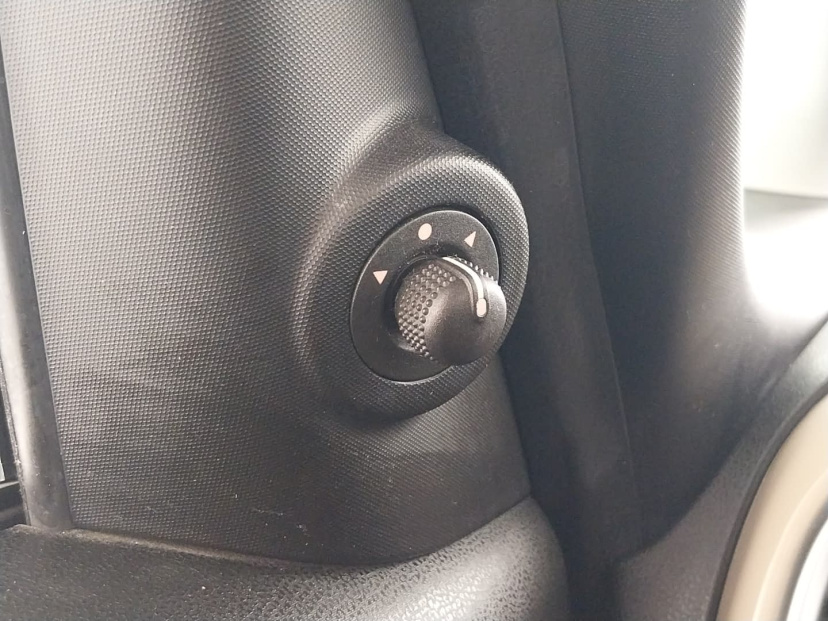 Fiat 500L, 2015