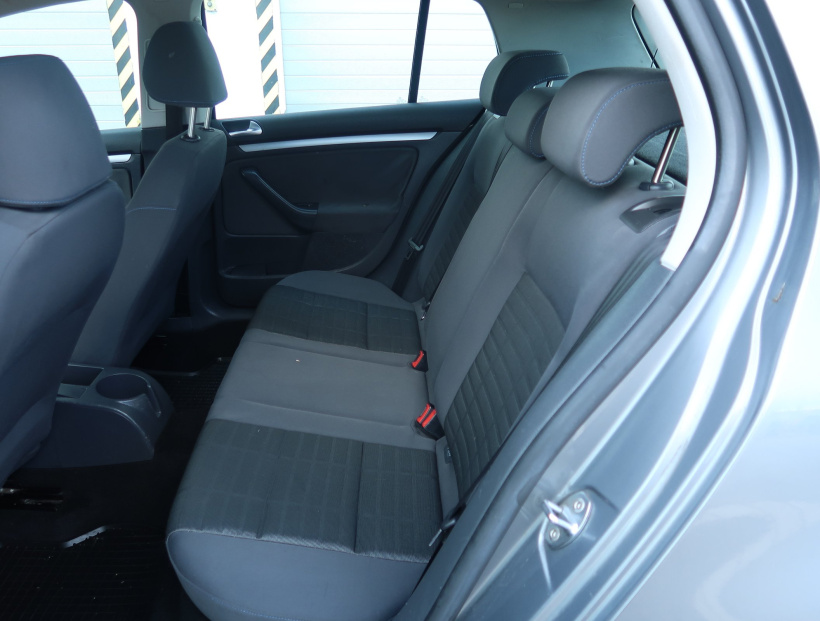 Volkswagen Golf, 2007