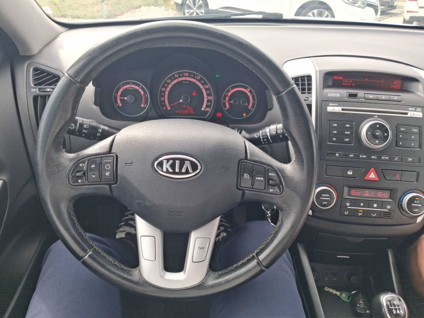 Kia Ceed, 2012