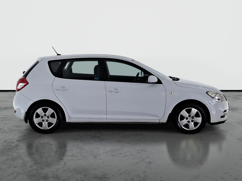 Kia Ceed, 2012