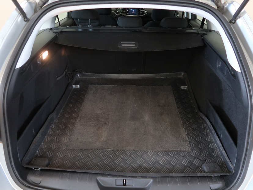 Peugeot 308, 2016