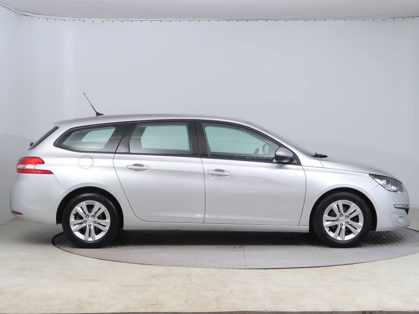 Peugeot 308, 2016