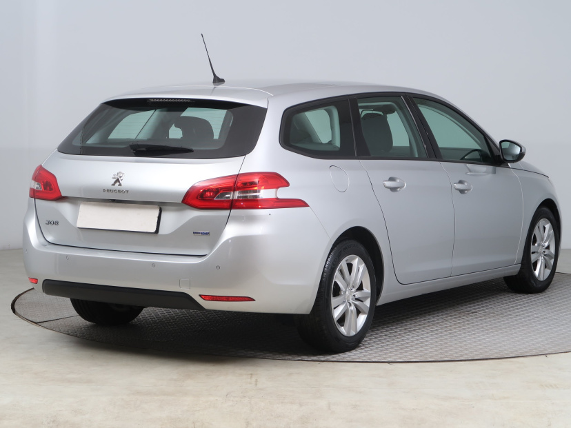 Peugeot 308, 2016