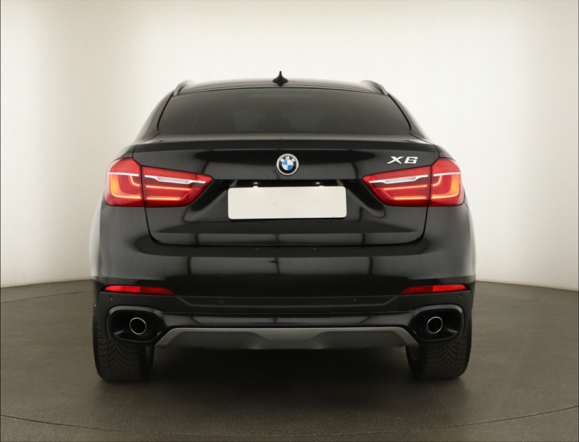 BMW X6, 2015
