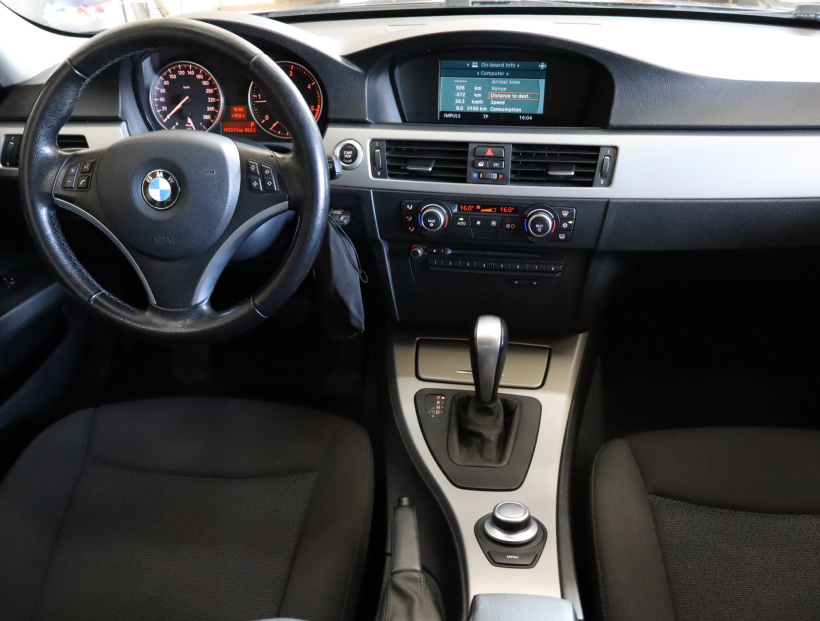 BMW 3, 2008