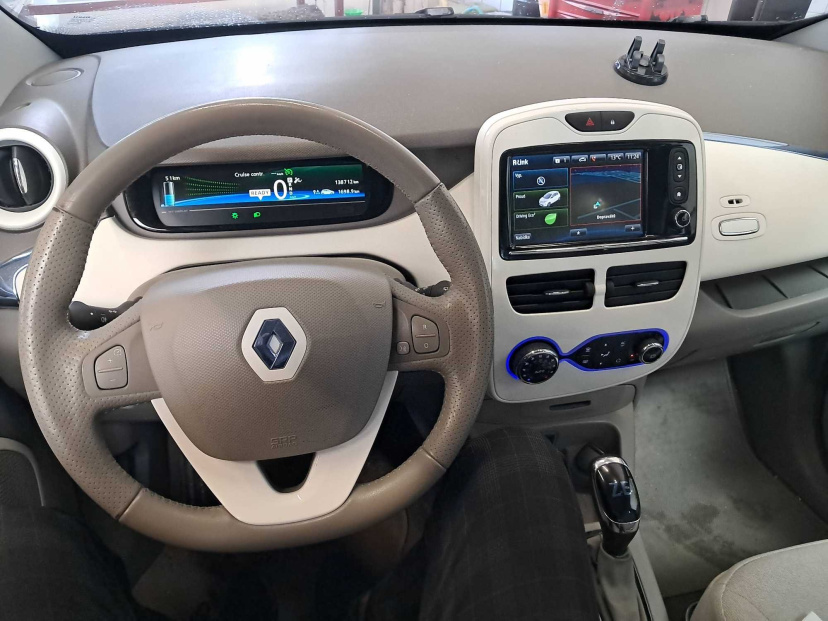 Renault Zoe, 2013