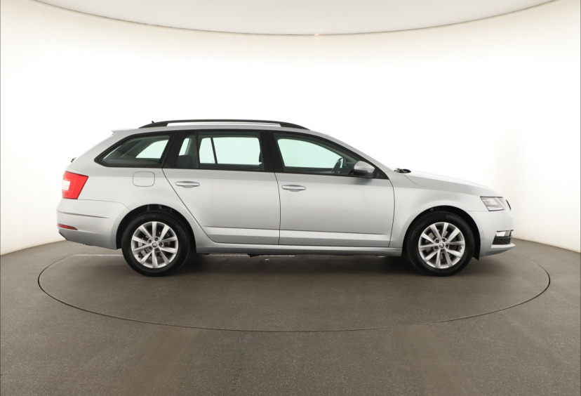Škoda Octavia, 2020