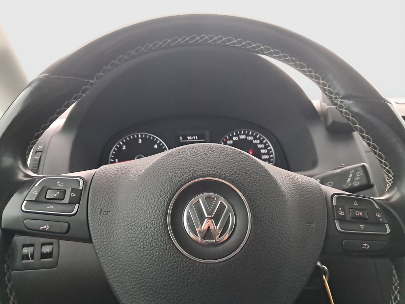 Volkswagen Touran, 2015