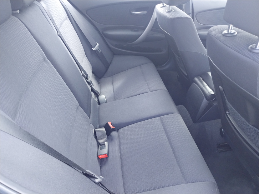 BMW 1, 2009