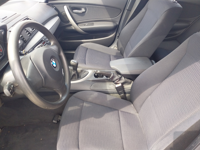 BMW 1, 2009