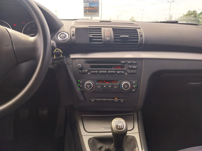 BMW 1, 2009