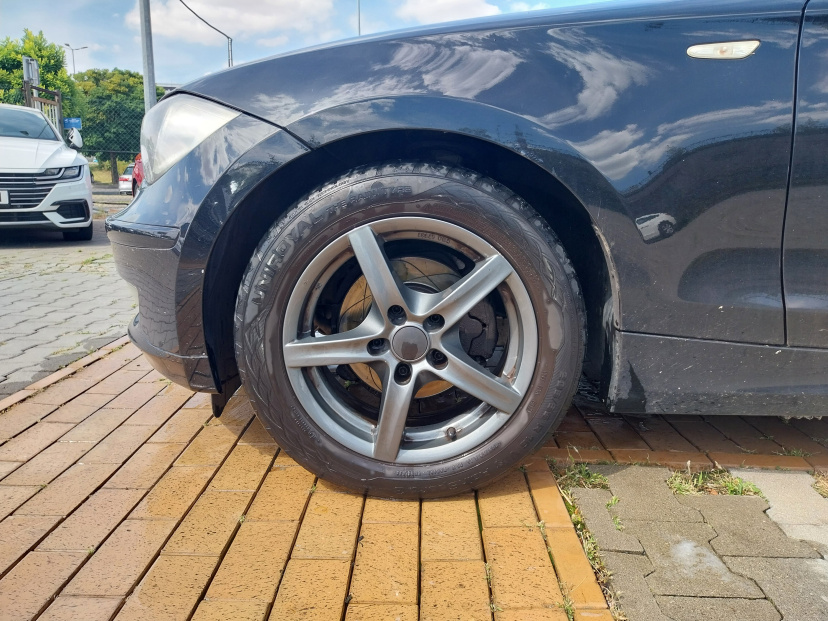 BMW 1, 2009