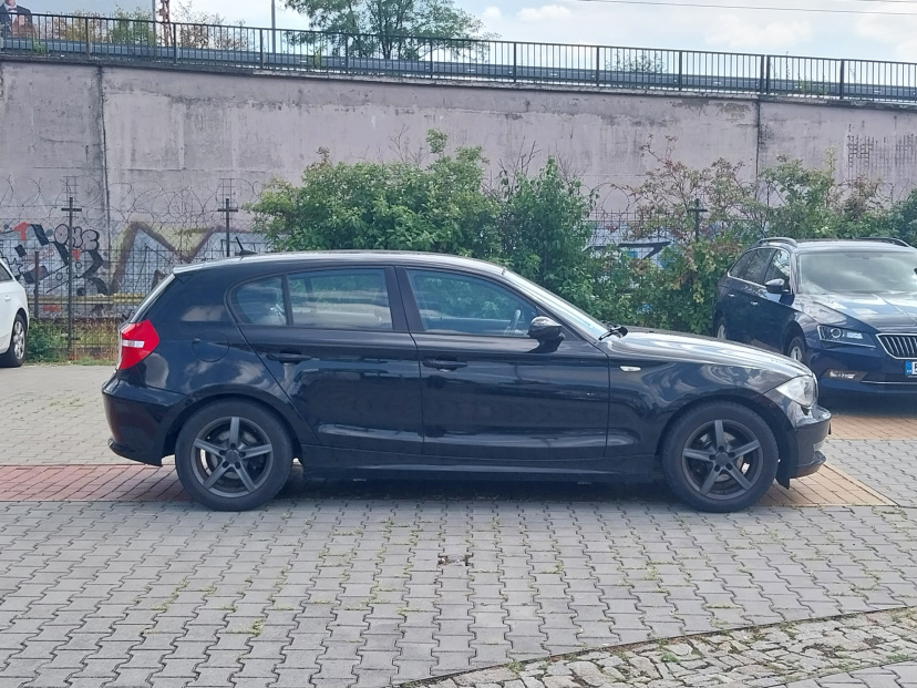 BMW 1, 2009