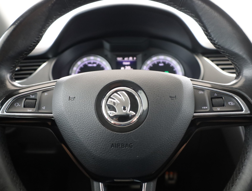 Škoda Octavia Scout, 2019