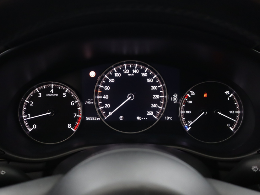 Mazda 3, 2021