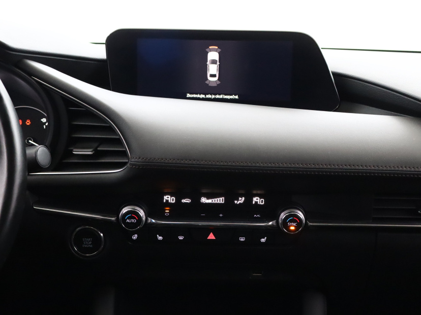 Mazda 3, 2021