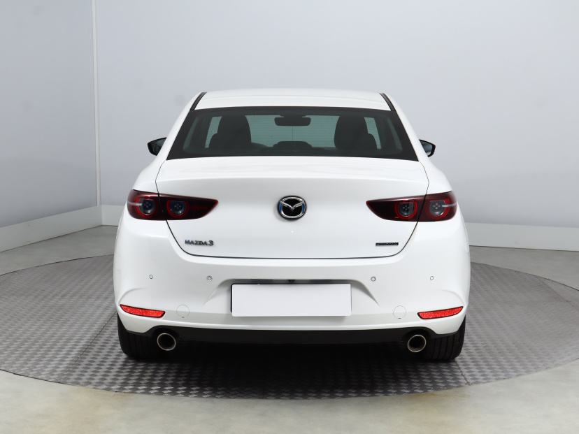 Mazda 3, 2021