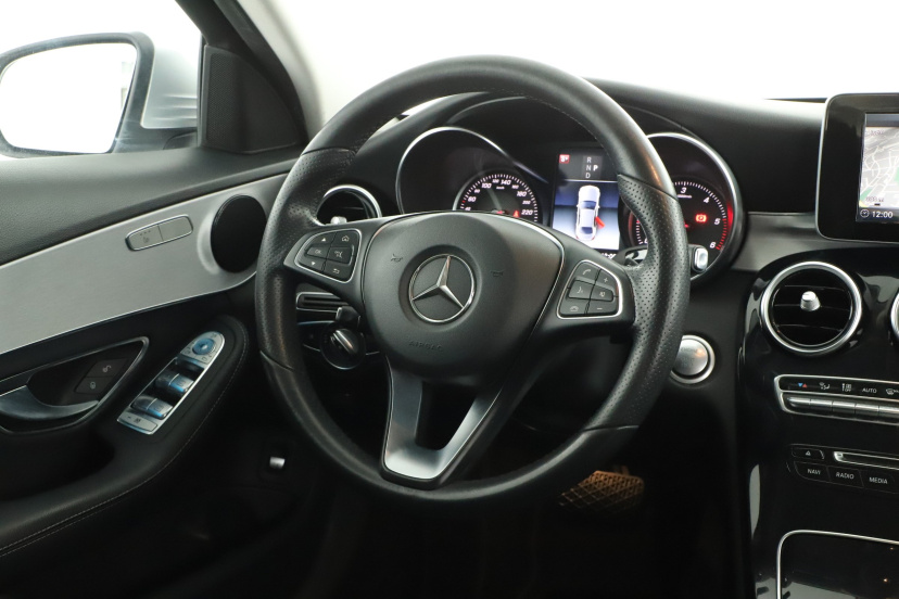 Mercedes-Benz C, 2019