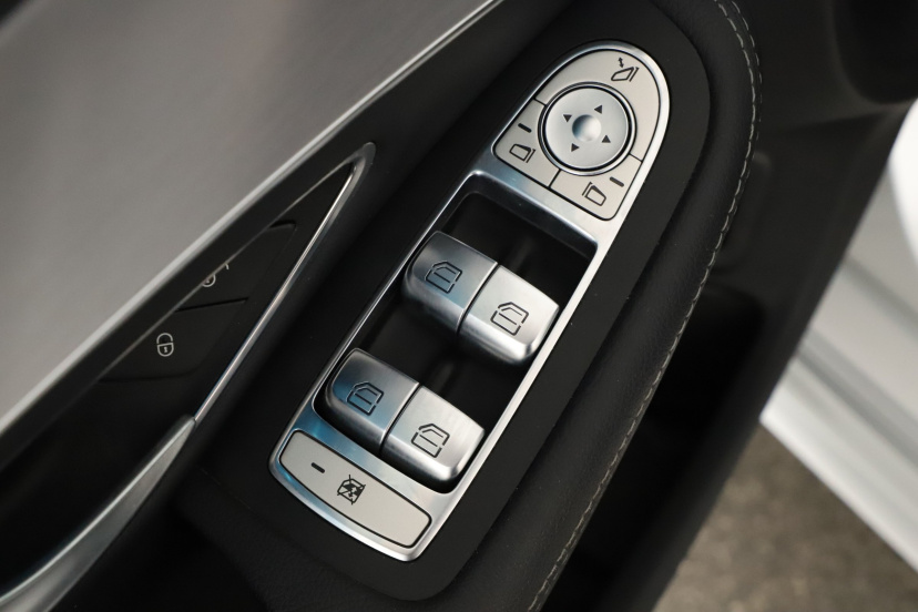 Mercedes-Benz C, 2019