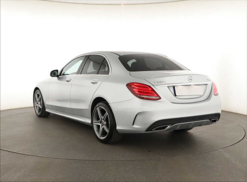 Mercedes-Benz C, 2019