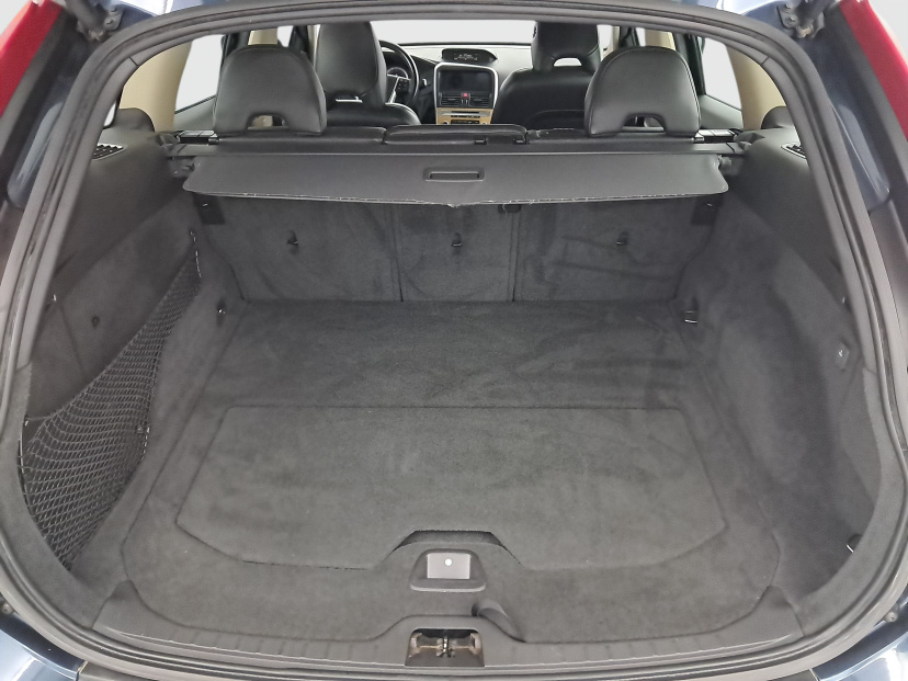 Volvo XC60, 2010