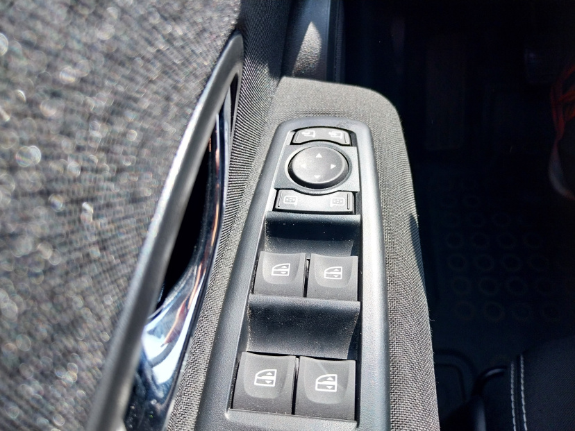 Renault Fluence, 2015