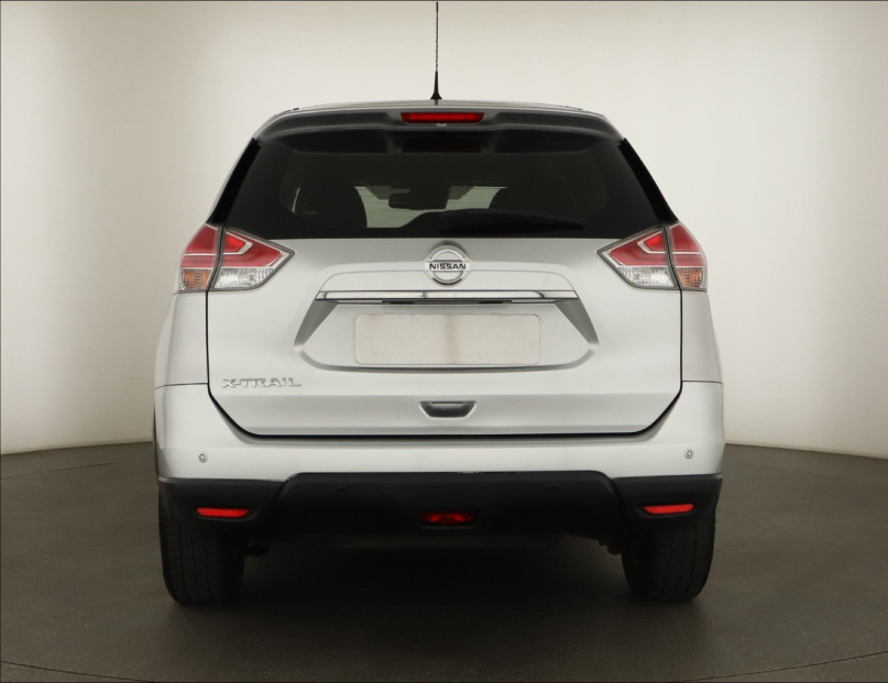 Nissan X-Trail, 2015