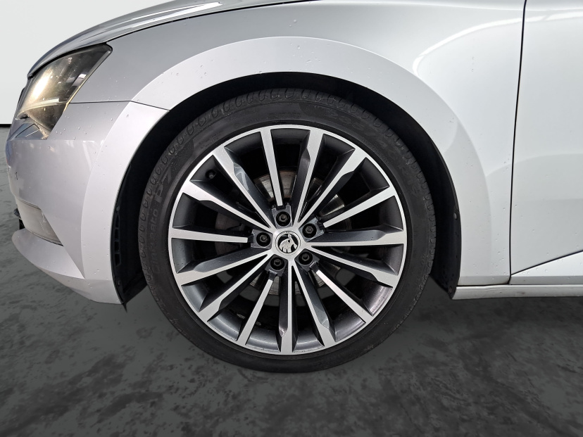 Škoda Superb, 2016