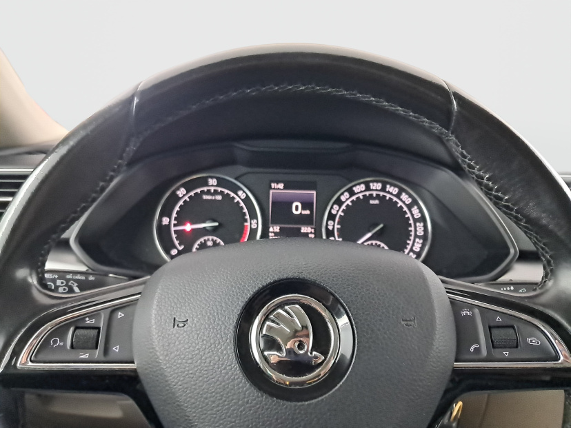 Škoda Superb, 2016