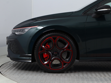 Volkswagen Golf - 2026
