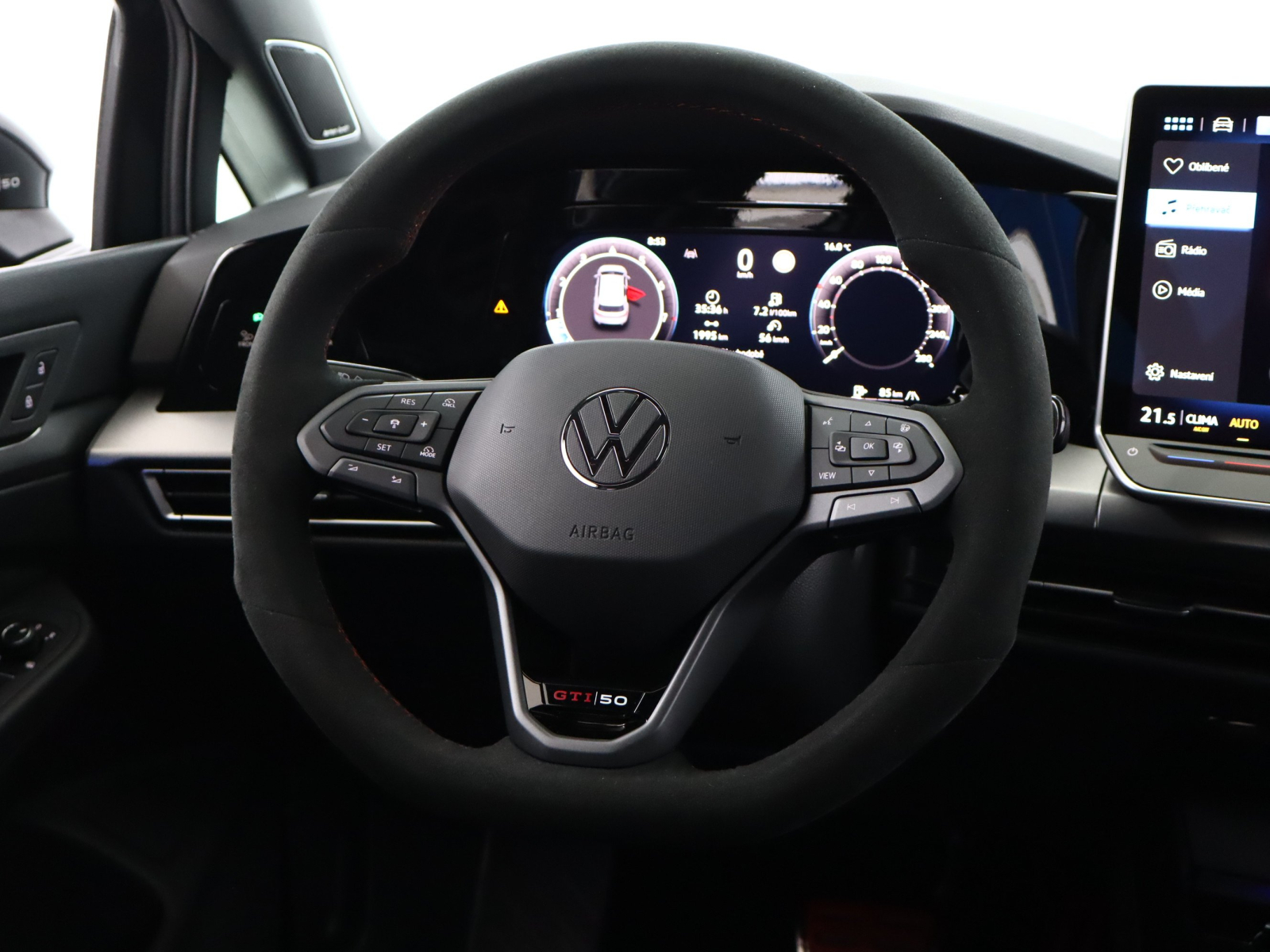 Volkswagen Golf - 2026