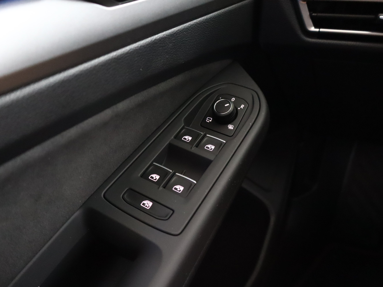 Volkswagen Golf - 2026