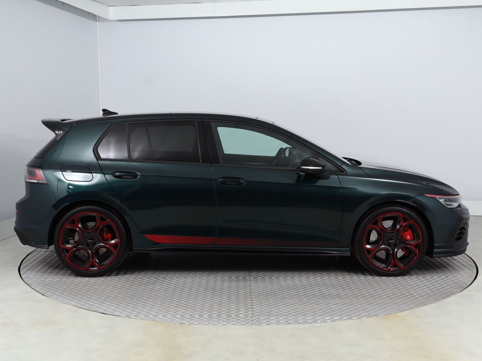 Volkswagen Golf - 2026
