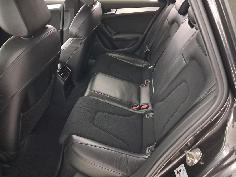 Audi A4, 2011