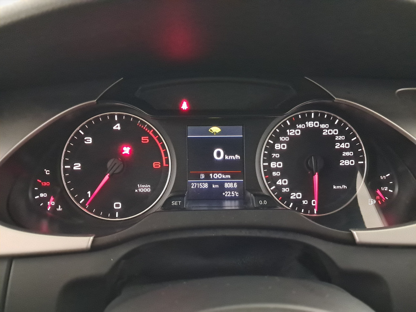 Audi A4, 2011