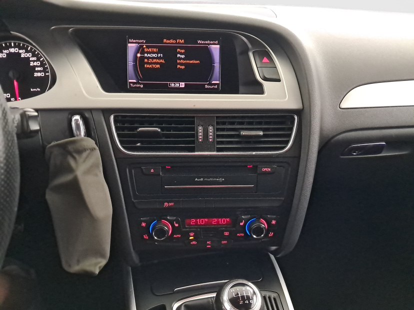 Audi A4, 2011