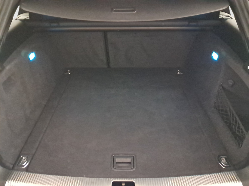 Audi A4, 2011