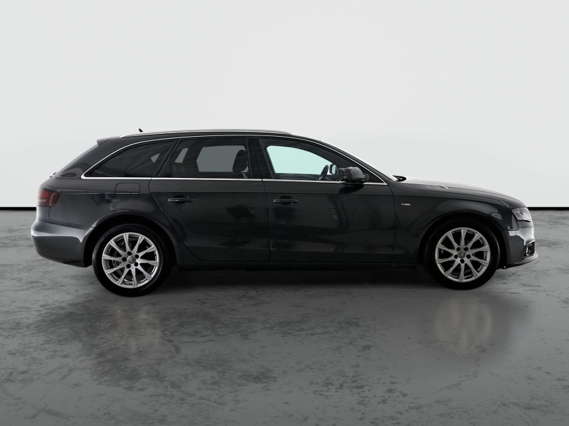 Audi A4, 2011